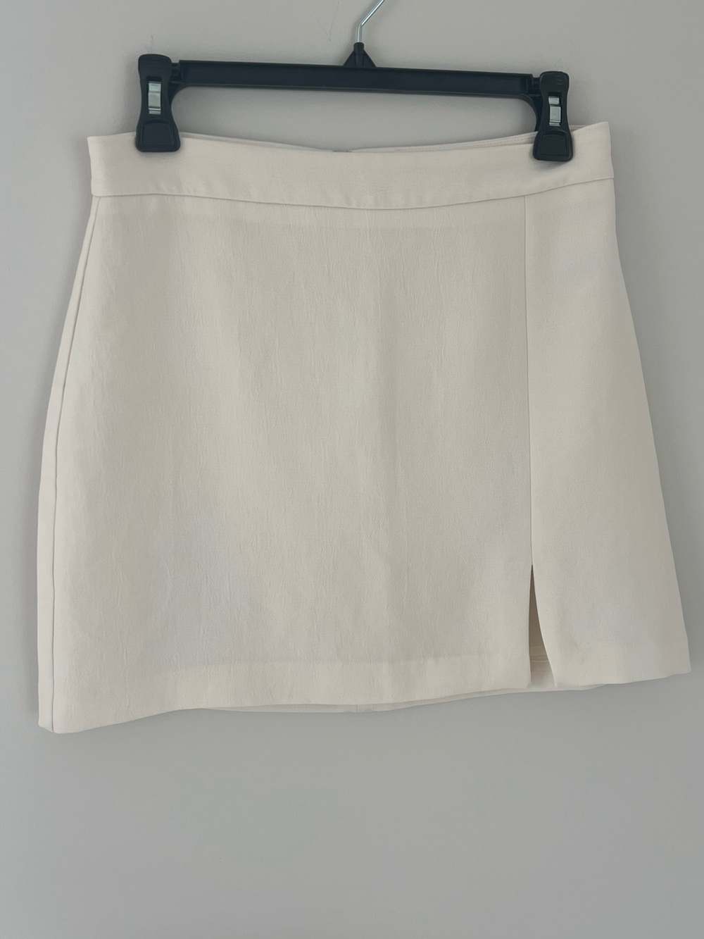 🤩EUC Aritzia Wilfred Patio Crepette A-Line Mini Skirt w/ side slit